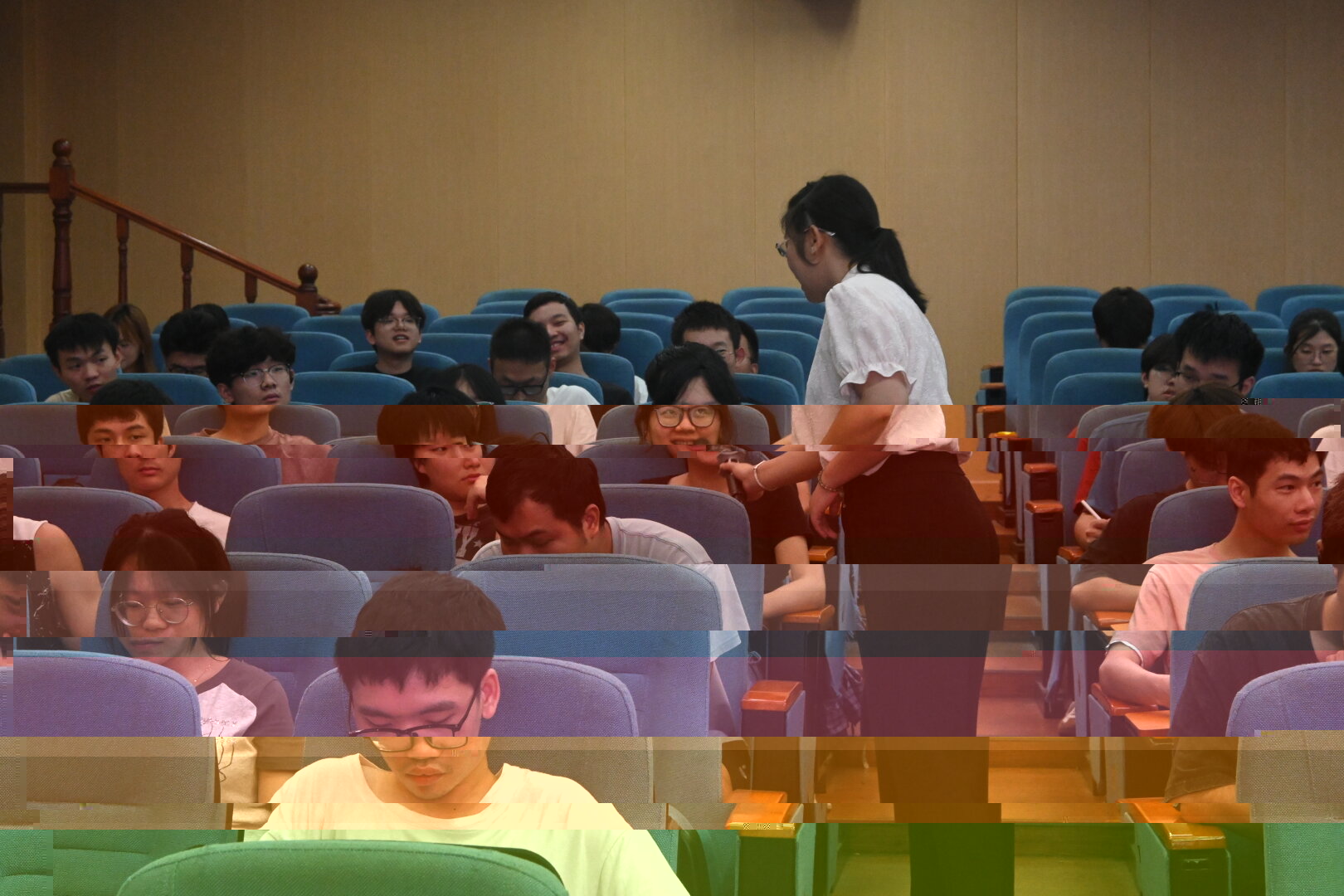 39619